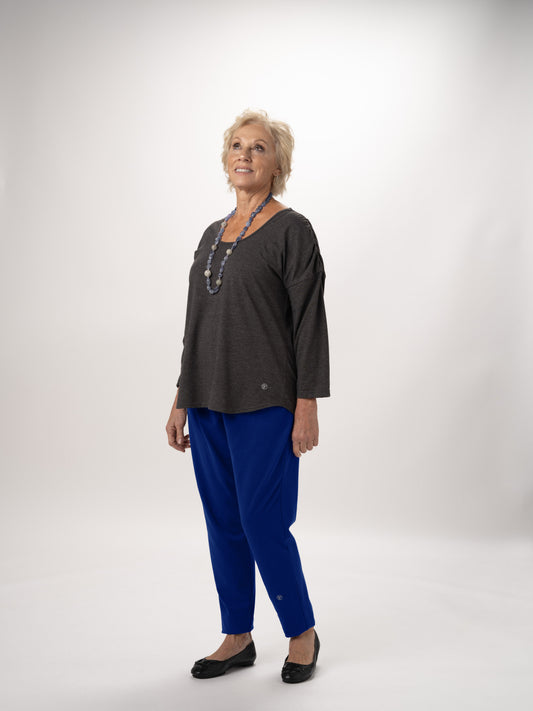Confidence in Every Step – Styling the ‘Must Have’ Pleated Pant